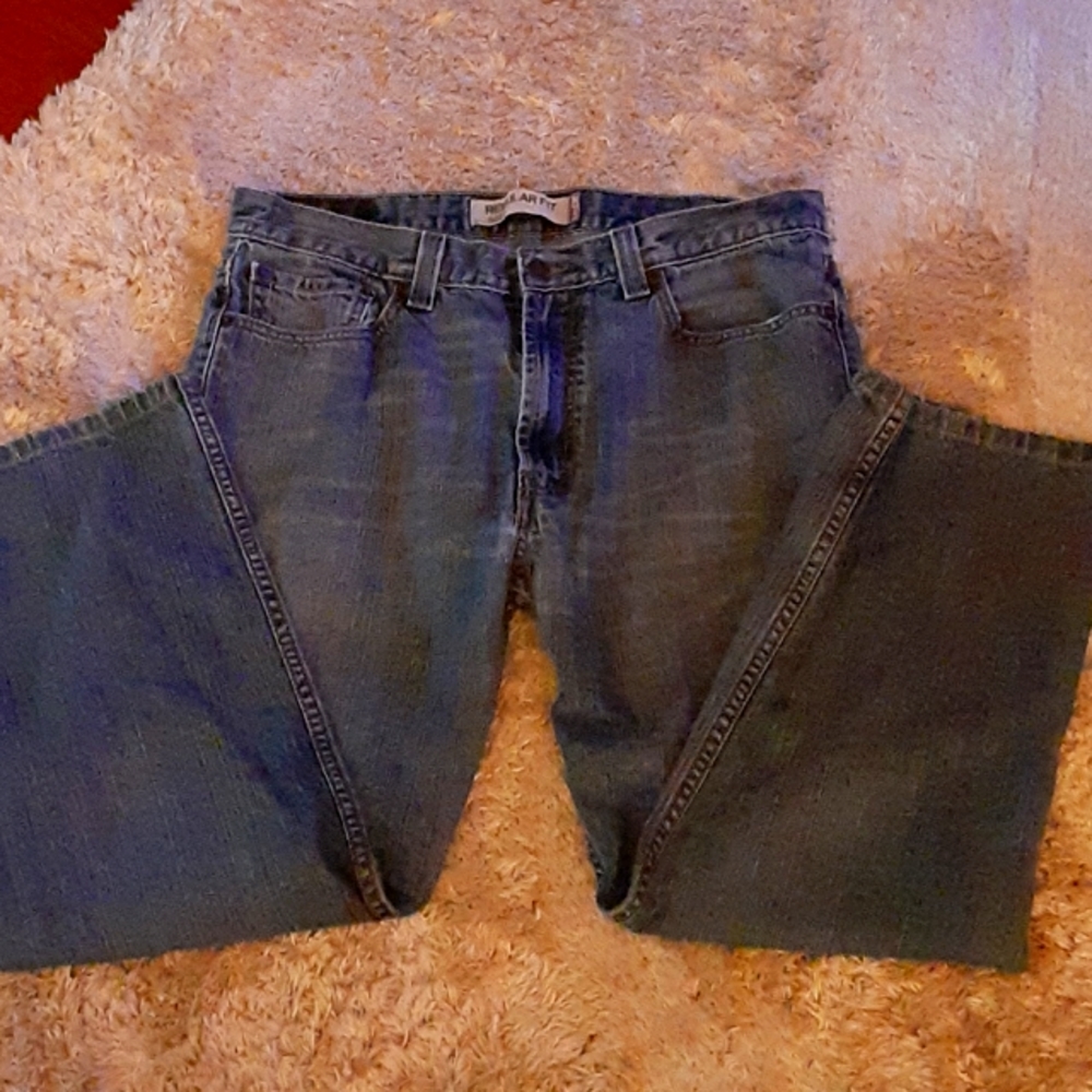 Levi's 505 regular fit denim blue jean 100% cotton medium wash 34X30 distressed…